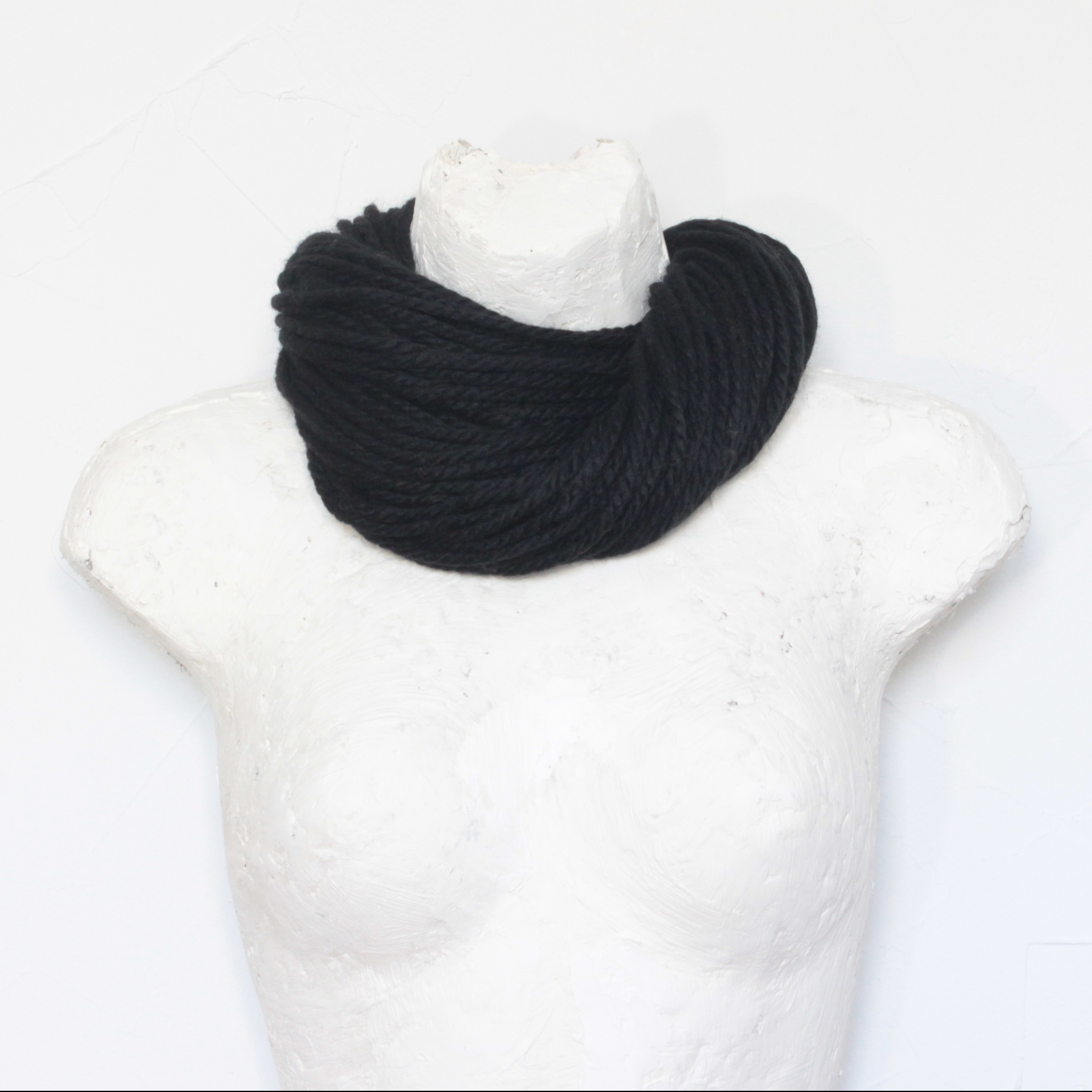 Collier Écharpe Noir Couleur